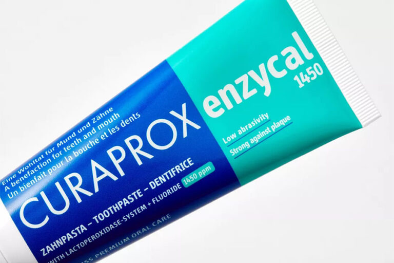 Curaprox зубна паста